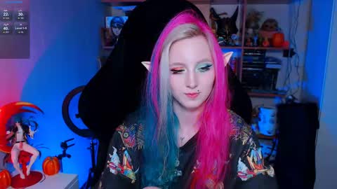 Clementine  Clem  online show from 12-05-24, 10:33