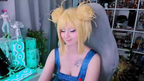 Snapshot of ohclementinee chatting on 05-30-26, 02:47 Clementine Clem online show from 05-30-26, 02:47