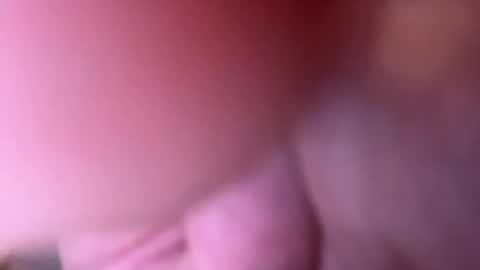 Snapshot of ohh111 chatting on 10-22-25, 01:33 ohh111 online show from 10-22-25, 01:33