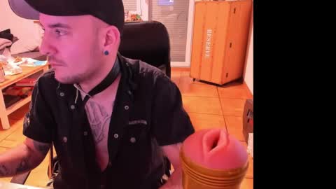 Chris online show from 04-01-26, 05:41