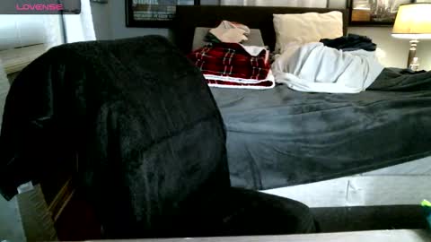 Jungerz online show from 03-18-26, 05:43