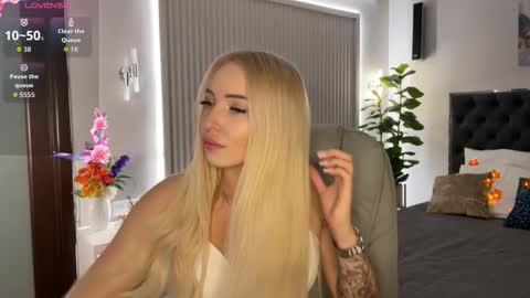 Emma online show from 10-03-25, 11:46