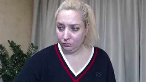 Iren online show from 11-15-25, 07:38