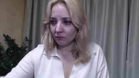 Mari online show from 11-07-25, 04:29