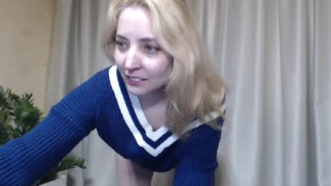 Mari online show from 04-21-26, 10:54