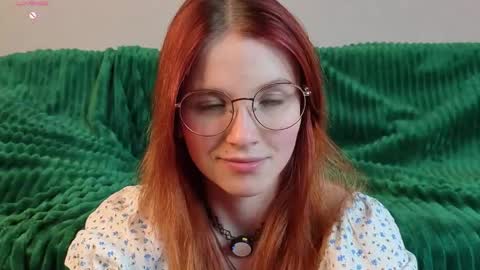 Yumi online show from 04-20-26, 07:26