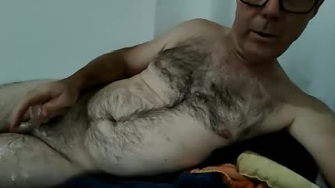 oiledcouple1 online show from 04-13-26, 12:10