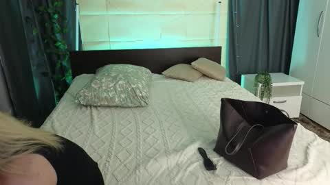 Ami online show from 01-17-26, 07:24