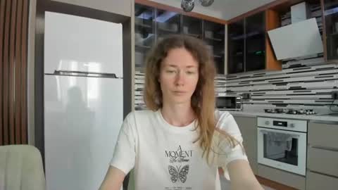 Snapshot of oksanafedorova chatting on 06-16-26, 03:25 Welcome to my fans page online show from 06-16-26, 03:25