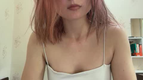 Snapshot of oktavia7777 chatting on 05-06-26, 02:22 Oktavia7777 online show from 05-06-26, 02:22