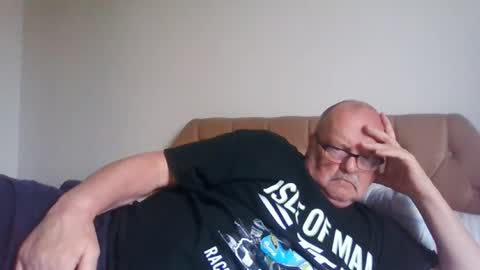 Snapshot of old_fkrr_ chatting on 07-18-26, 07:01 old_fkrr_ online show from 07-18-26, 07:01