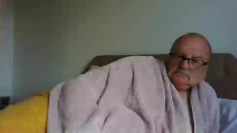 Snapshot of old_fkrr_ chatting on 07-28-26, 12:48 old_fkrr_ online show from 07-28-26, 12:48