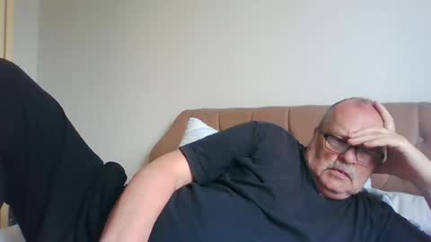 Snapshot of old_fkrr_ chatting on 08-03-26, 09:48 old_fkrr_ online show from 08-03-26, 09:48