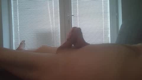 HeyIts Just Me online show from 04-11-26, 01:48