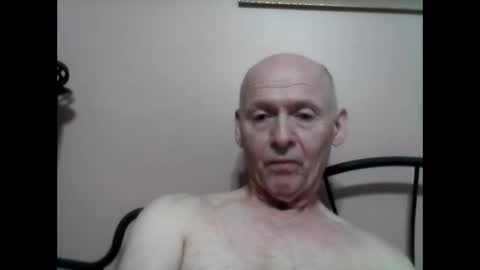 oldbuthorny62 online show from 01-03-25, 08:11