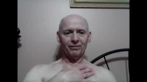 oldbuthorny62 online show from 01-19-25, 04:54