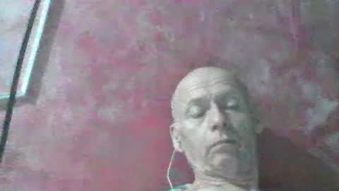 Snapshot of oldbuthorny62 chatting on 06-20-26, 01:41 oldbuthorny62 online show from 06-20-26, 01:41