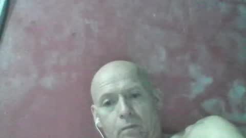 Snapshot of oldbuthorny62 chatting on 07-05-26, 11:23 oldbuthorny62 online show from 07-05-26, 11:23