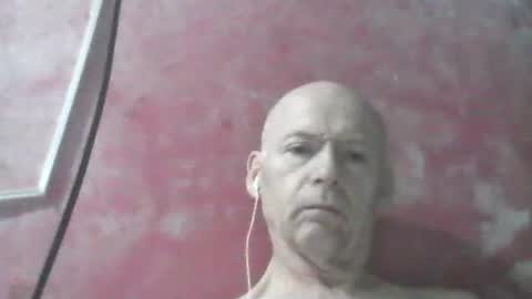 Snapshot of oldbuthorny62 chatting on 07-11-26, 01:41 oldbuthorny62 online show from 07-11-26, 01:41
