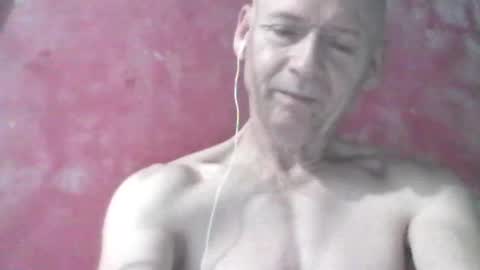 Snapshot of oldbuthorny62 chatting on 07-14-26, 02:05 oldbuthorny62 online show from 07-14-26, 02:05