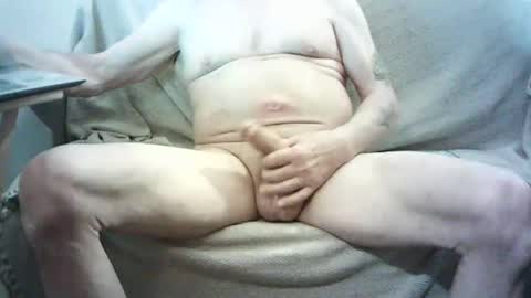 oldercock1411 online show from 03-27-26, 05:34