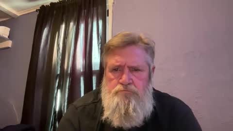 olderguyplayin online show from 04-25-26, 01:41