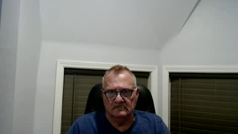 Snapshot of oldguybigd chatting on 06-20-26, 03:53 oldguybigd online show from 06-20-26, 03:53