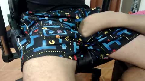 Snapshot of oldmanandgirlishlady chatting on 05-23-26, 02:17 Kate 22 and Michael 45 online show from 05-23-26, 02:17