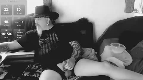 oldskoolll online show from 03-09-26, 08:57