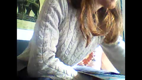 Snapshot of olegoude chatting on 11-02-25, 10:17 OleGoude online show from 11-02-25, 10:17