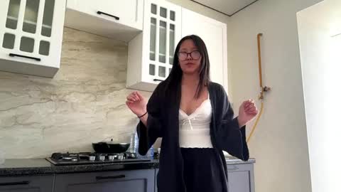 Janey online show from 05-30-26, 07:49