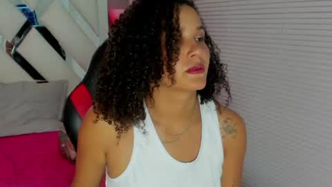 olenna_hot10 online show from 07-26-26, 07:43