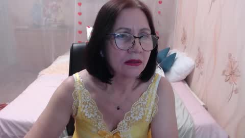 OlgaHottie online show from 12-05-25, 11:41