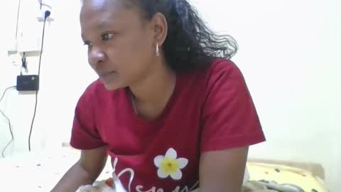 Snapshot of olgamariah203875 chatting on 05-06-26, 05:14 olgamariah203875 online show from 05-06-26, 05:14