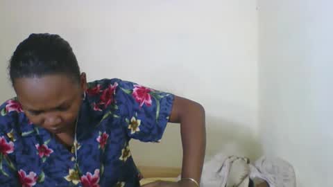 Snapshot of olgamariah203875 chatting on 05-07-26, 07:08 olgamariah203875 online show from 05-07-26, 07:08