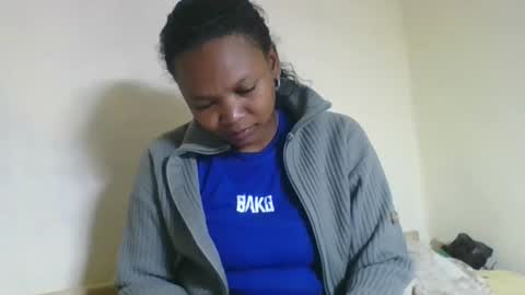 Snapshot of olgamariah203875 chatting on 05-11-26, 06:38 olgamariah203875 online show from 05-11-26, 06:38