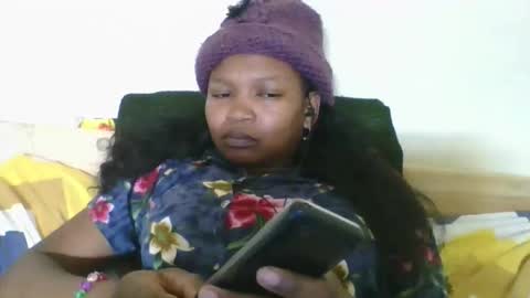 Snapshot of olgamariah203875 chatting on 05-28-26, 06:05 olgamariah203875 online show from 05-28-26, 06:05