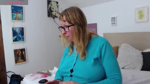 Olga Pavlova online show from 01-07-26, 01:57