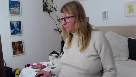 Olga Pavlova online show from 02-01-26, 12:26