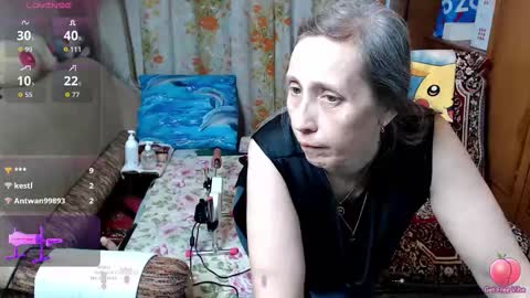 Olguscha online show from 10-22-25, 11:43