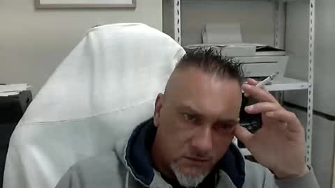 olimpio1230 online show from 05-18-26, 07:47