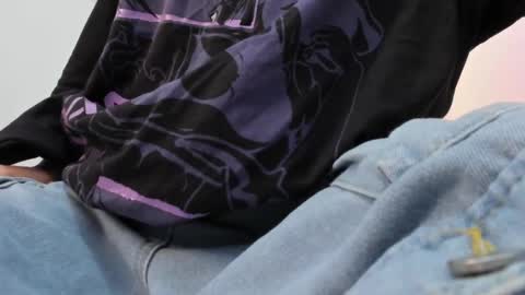 Snapshot of olitasdelmar chatting on 12-14-24, 05:03 Mar online show from 12-14-24, 05:03