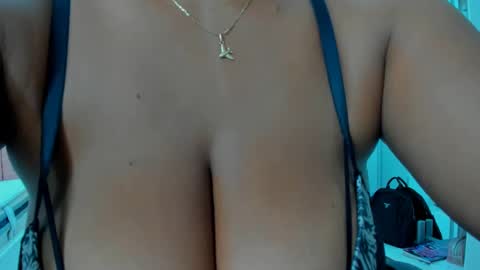 olivahot30 online show from 02-26-25, 03:19