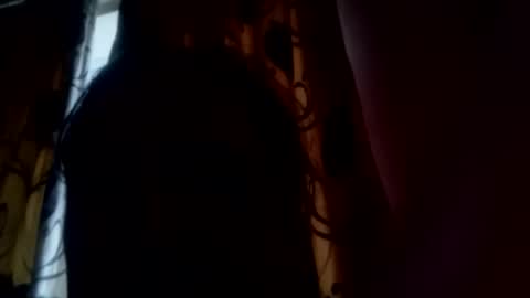 oliveoil67 online show from 12-22-25, 03:20