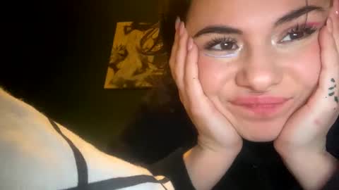 Oil online show from 12-22-24, 05:23