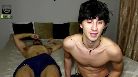 Snapshot of oliver_baker chatting on 10-26-25, 06:25 Oliver  Kaen online show from 10-26-25, 06:25