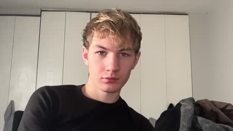 Oliver Beck online show from 12-17-24, 07:37