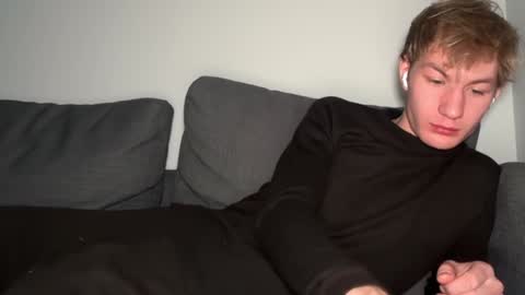 Oliver Beck online show from 01-09-25, 01:50