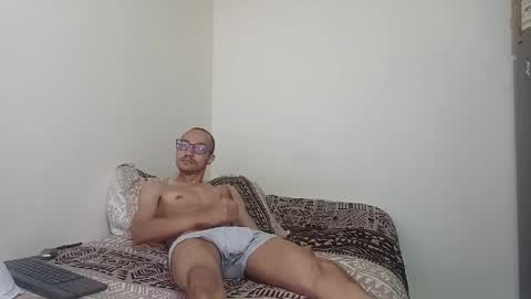 Snapshot of oliver_goldberg chatting on 04-17-26, 05:32 oliver_goldberg online show from 04-17-26, 05:32