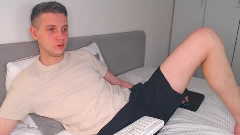 Snapshot of oliver_hort chatting on 04-02-26, 03:53 Oliver online show from 04-02-26, 03:53